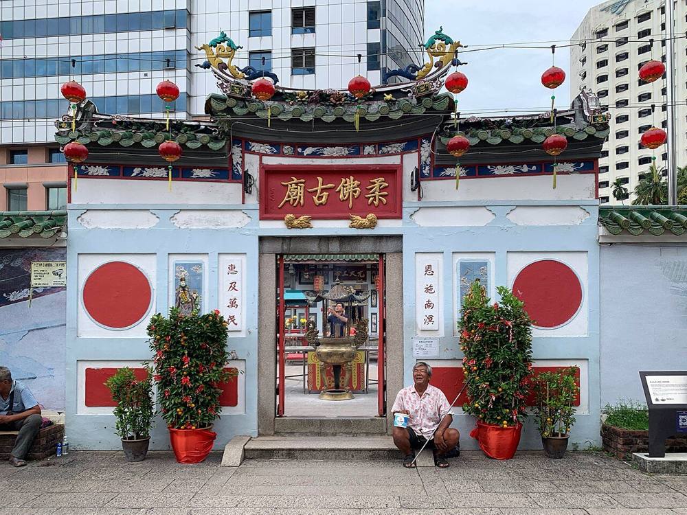 The Old Chinese Temple of Johor Bahru