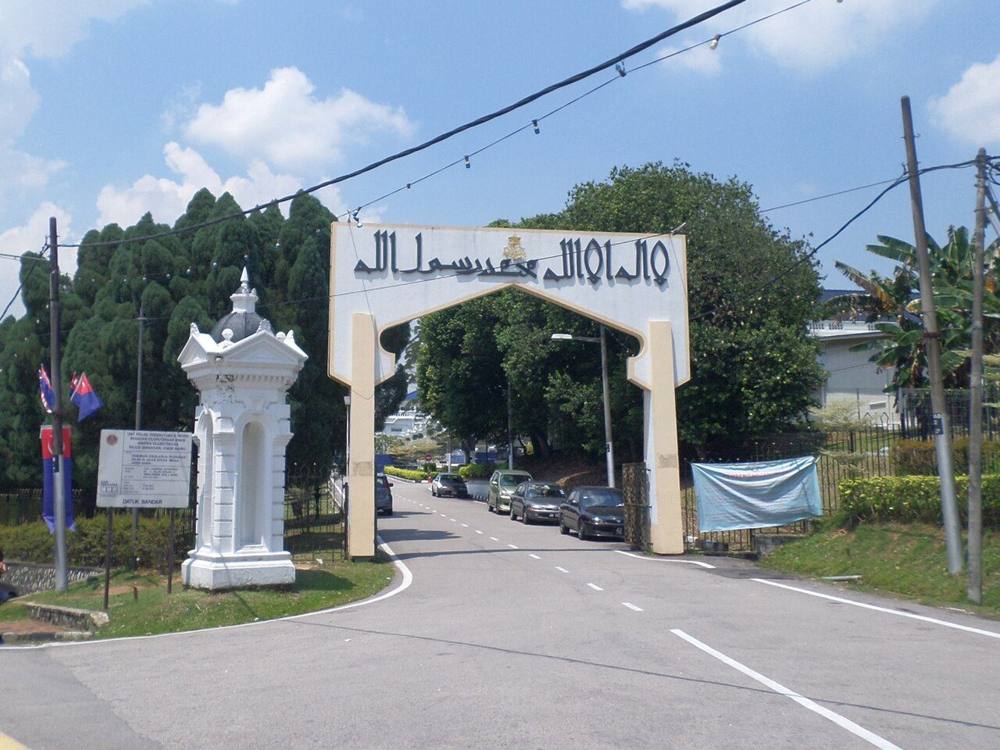 The entrance gate of the Sultan Abu Bakar State Mosque in Johor Bahru